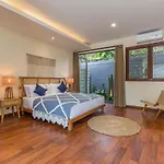 Ajiorqo Villa