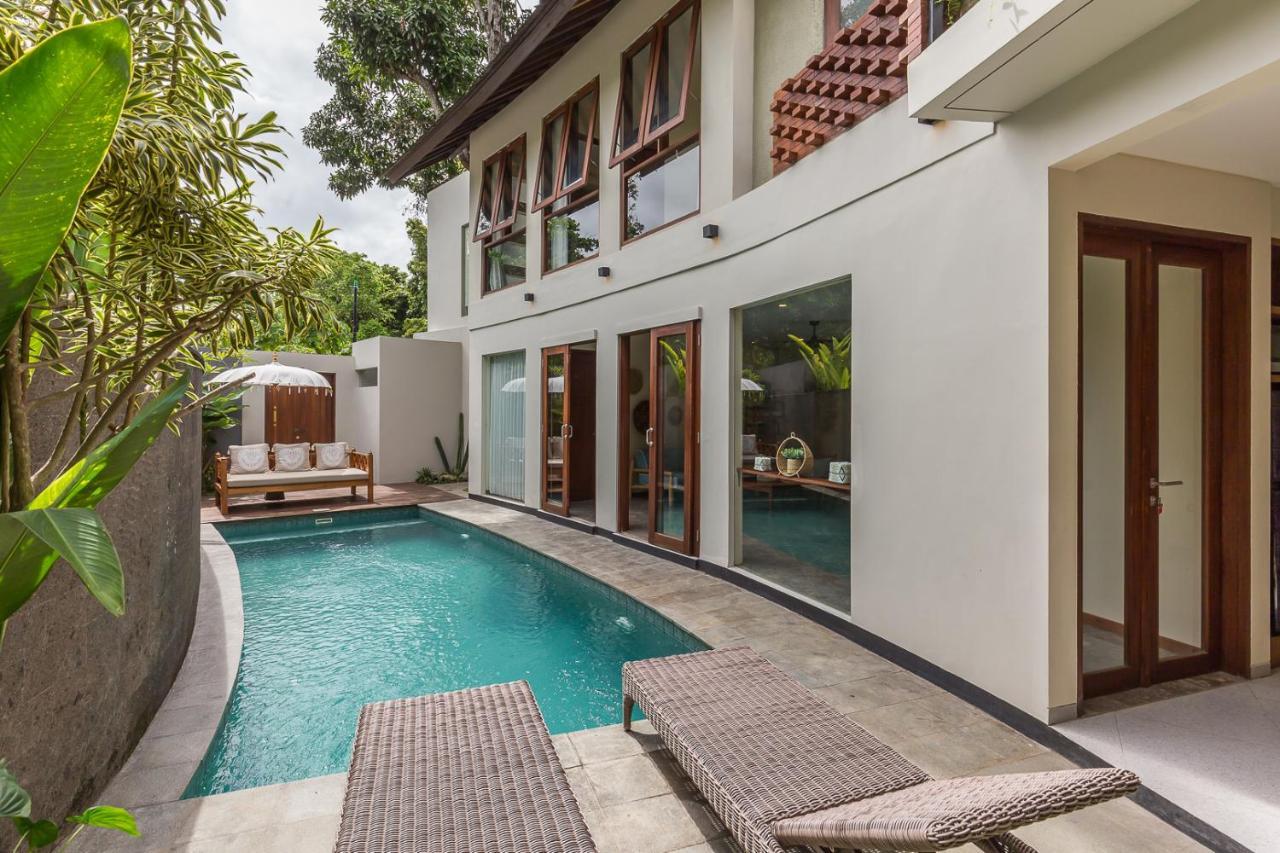 Ajiorqo Villa *